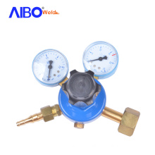 Russia style low pressure gas oxygen regulator with simple structure